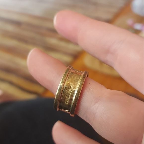 Solid silver Coach ring - Picture 5 of 5